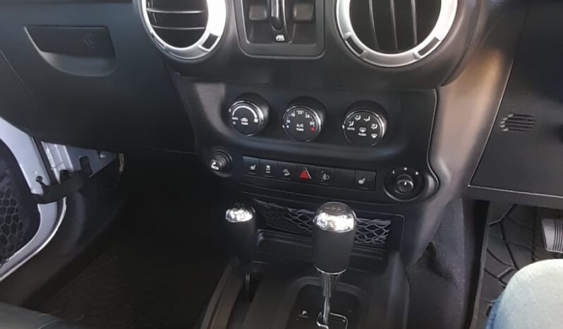 2012 JEEP WRANGLER 3.6 V6 SAHARA UNLIMITED full