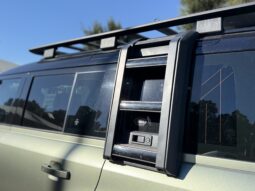2021 Land Rover Defender 110 D300 X full