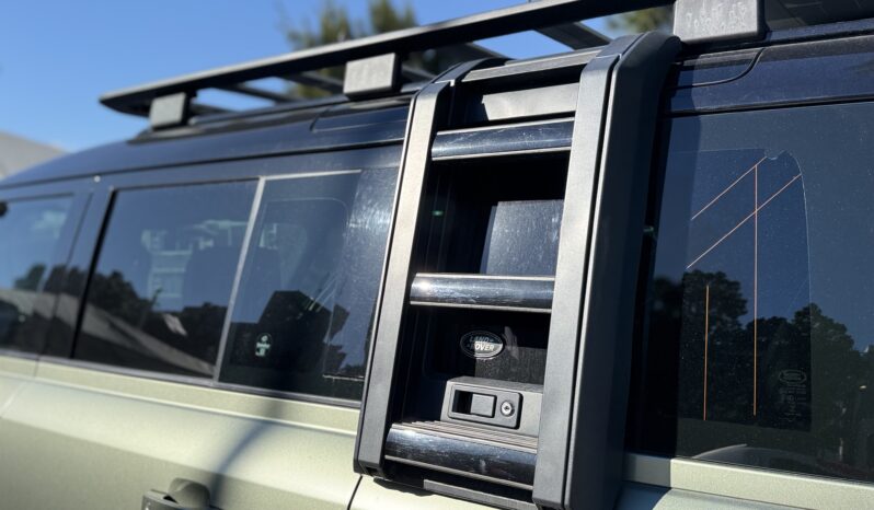 2021 Land Rover Defender 110 D300 X full