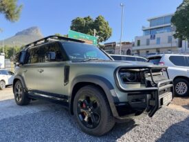 2021 Land Rover Defender 110 D300 X