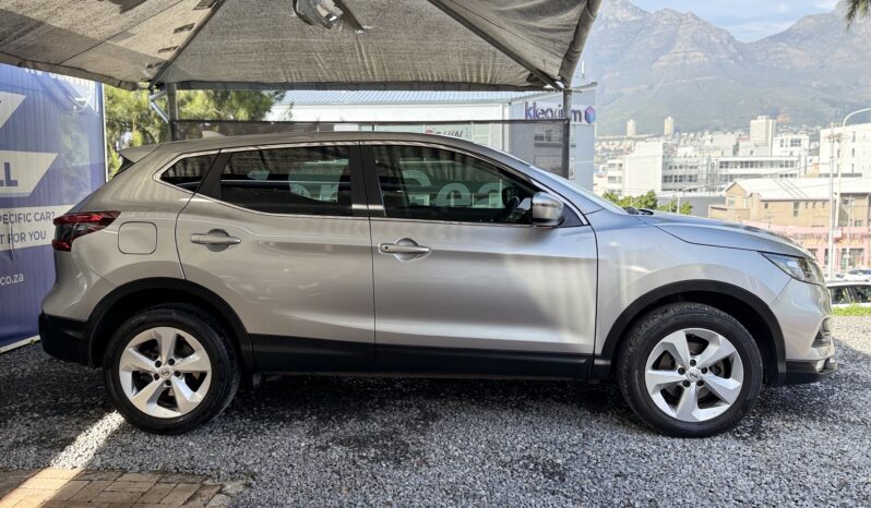 NISSAN QASHQAI 1.2 AUTO full