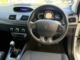 Renault Megane 1.6 Coupe full