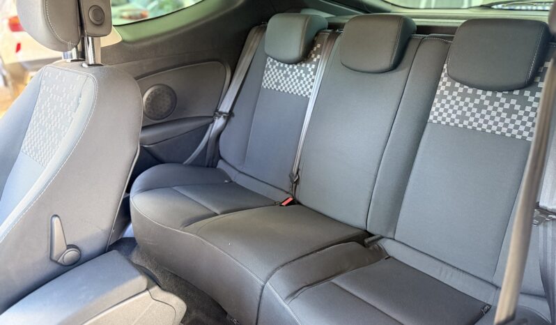 Renault Megane 1.6 Coupe full