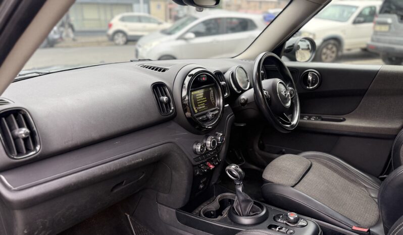 Mini Cooper Countryman Auto full