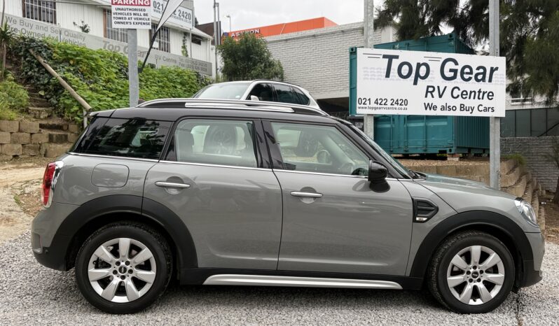 Mini Cooper Countryman Auto full