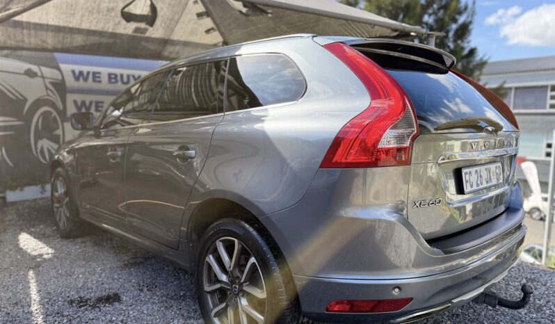 Volvo XC60 D4 full