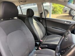 Hyundai Grand i10 Manual full