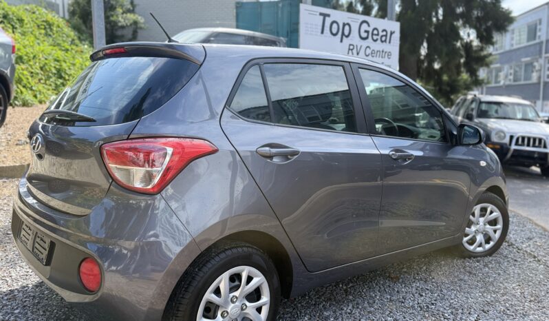 Hyundai Grand i10 Manual full
