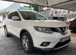 Nissan X-trail 2.5 CVT 4X4