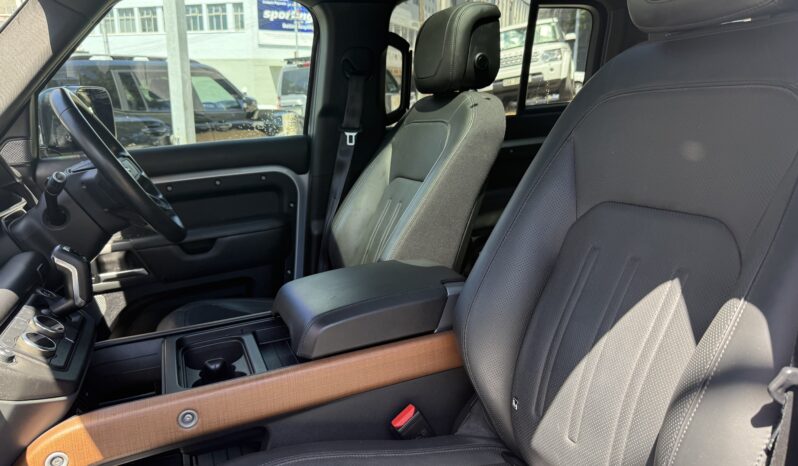 2021 Land Rover Defender X 110 D300 full